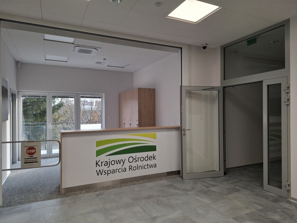 Wnętrze po modernizacji siedziby KOWR przy ul. Bohaterów Warszawy 2 w Kielcach (1/9)