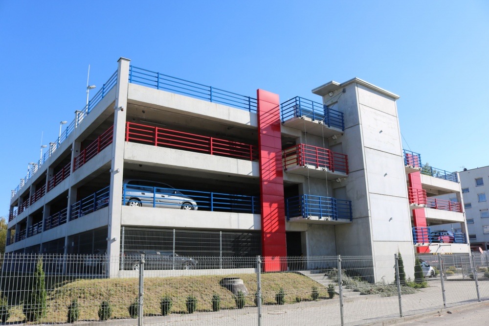 Parking modułowy przy ul. Ściegiennego w Kielcach (22/45)