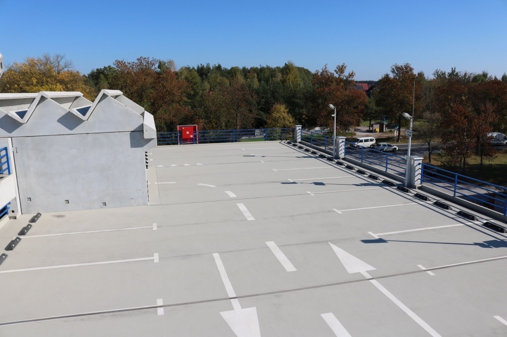 Parking modułowy przy ul. Ściegiennego w Kielcach (40/45)