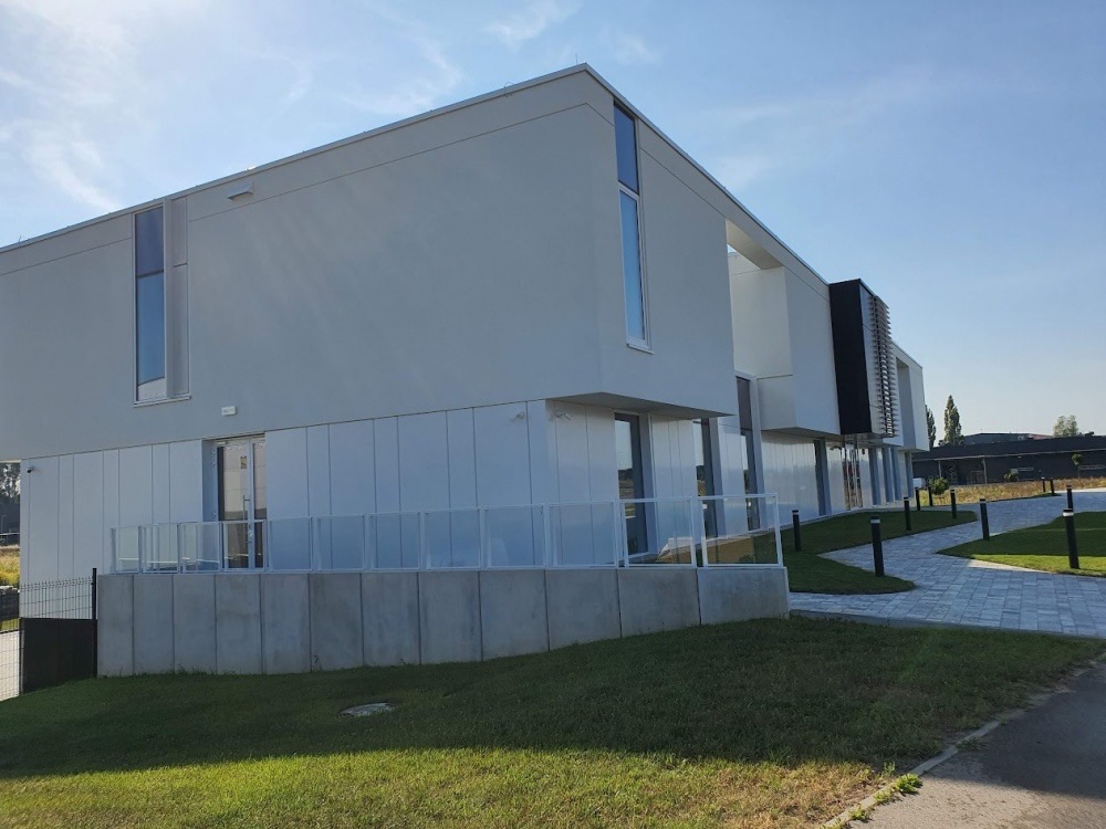 Ukończony budynek PODOPHARM przy ul. Olszewskiego w Kielcach (4/6)